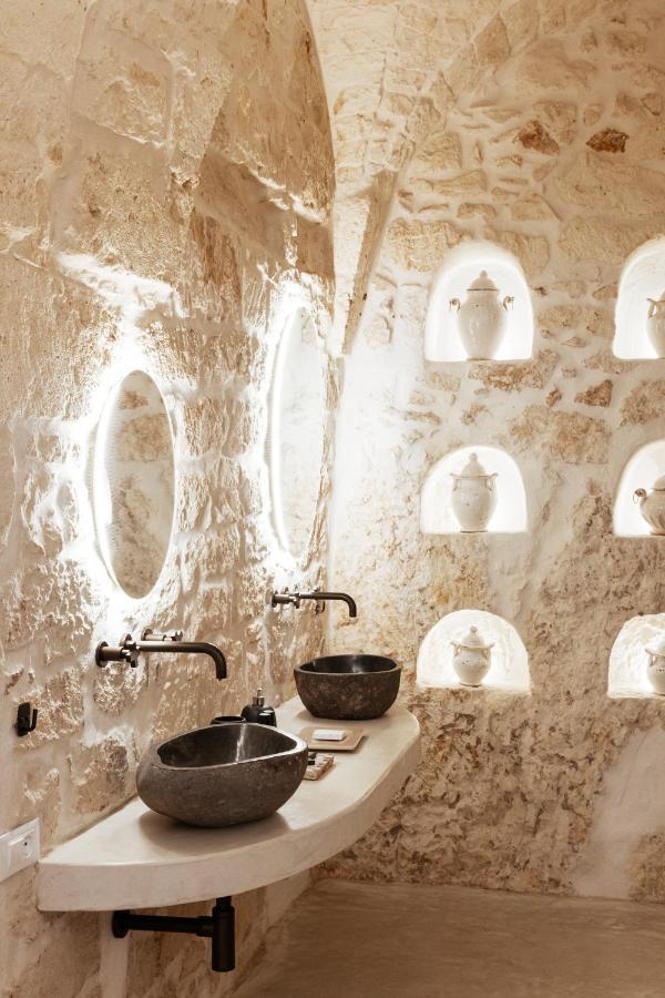 Bed and Breakfast Alesia Luxury Cave Ostuni Exterior foto