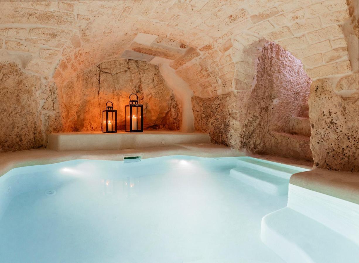Bed and Breakfast Alesia Luxury Cave Ostuni Exterior foto