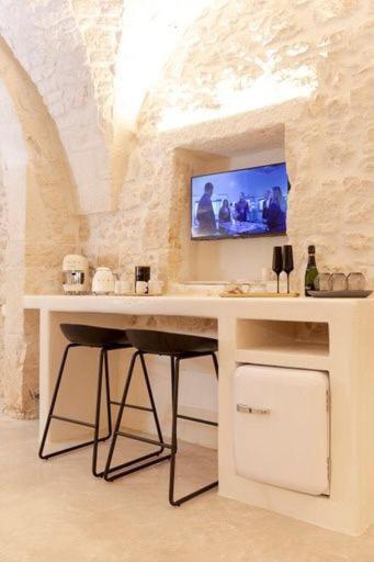 Bed and Breakfast Alesia Luxury Cave Ostuni Exterior foto