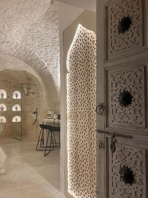 Bed and Breakfast Alesia Luxury Cave Ostuni Exterior foto